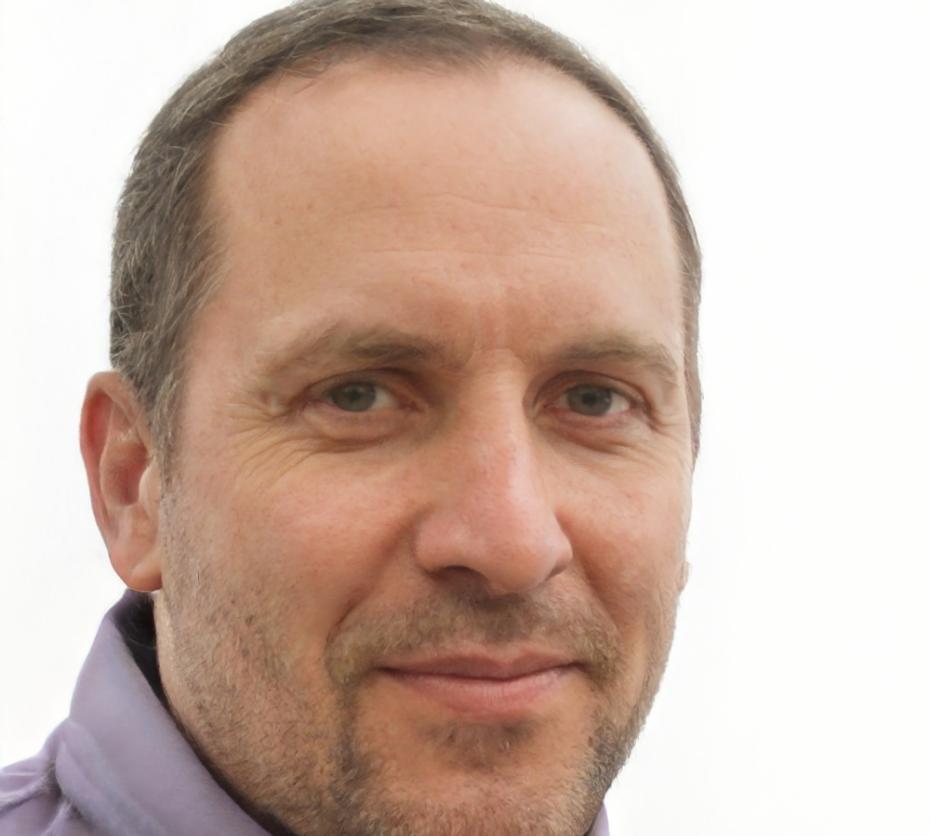 Dozent Matthias Frey für Kostenrechnung